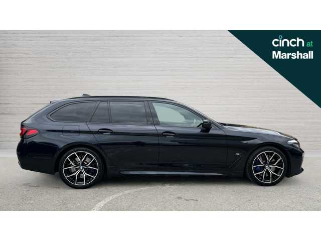 BMW 5 SERIES 530d xDrive MHT M Sport 5dr Auto 