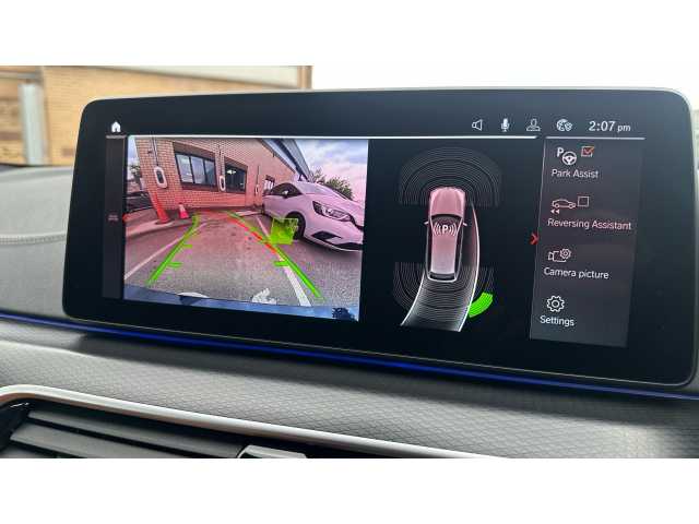 BMW 5 SERIES 530d xDrive MHT M Sport 5dr Auto 