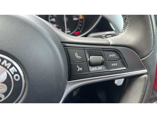 Alfa Romeo Giulia GIULIA 2.0 TB 280 Veloce 4dr Auto 