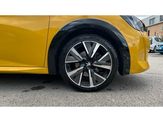 Peugeot 208 208 1.2 PureTech 100 GT 5dr 