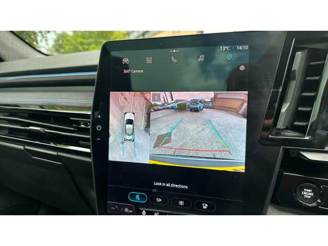 Renault Austral AUSTRAL E-Tech FHEV Iconic Esprit Alpine 5dr Auto 4C 