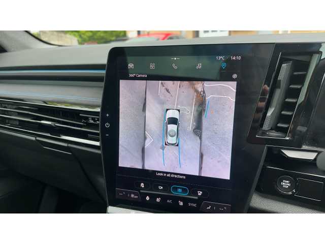 Renault Austral AUSTRAL E-Tech FHEV Iconic Esprit Alpine 5dr Auto 4C 