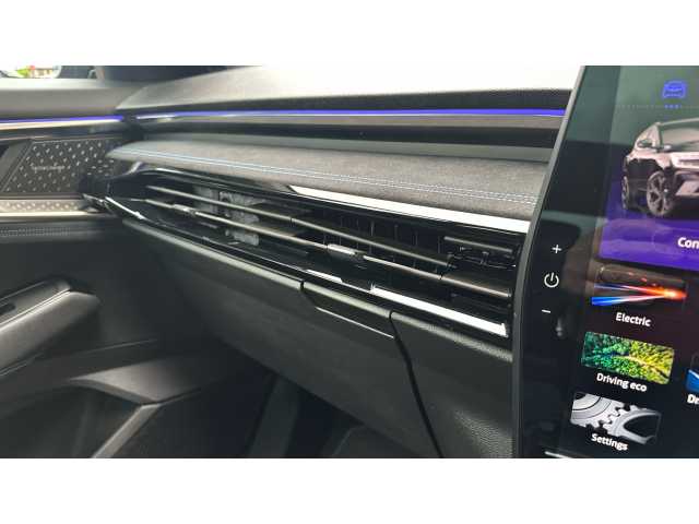 Renault Austral AUSTRAL E-Tech FHEV Iconic Esprit Alpine 5dr Auto 4C 