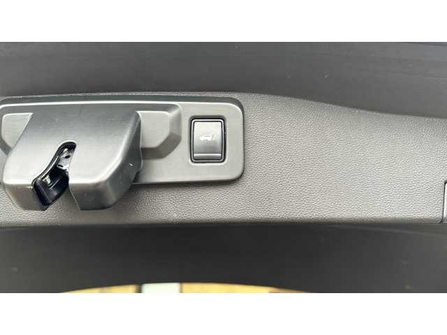 Renault Austral AUSTRAL E-Tech FHEV Iconic Esprit Alpine 5dr Auto 4C 
