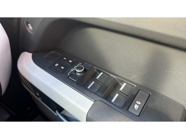 Land Rover Defender DEFENDER 3.0 D250 XS Edition 110 5dr Auto 
