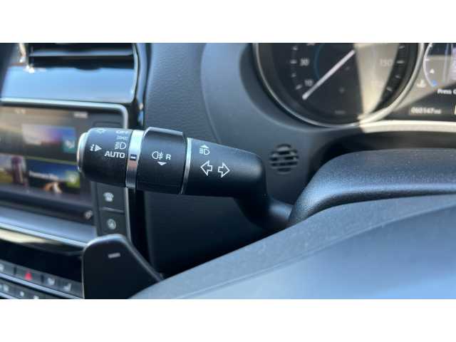 Jaguar XE XE 2.0d Prestige 4dr Auto 