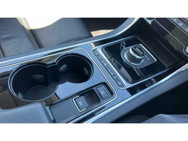 Jaguar XE XE 2.0d Prestige 4dr Auto 