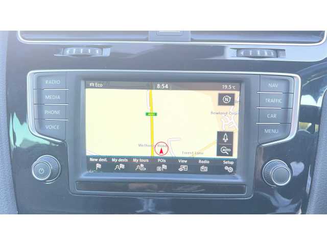Volkswagen Golf GOLF 2.0 TDI R-Line 5dr 