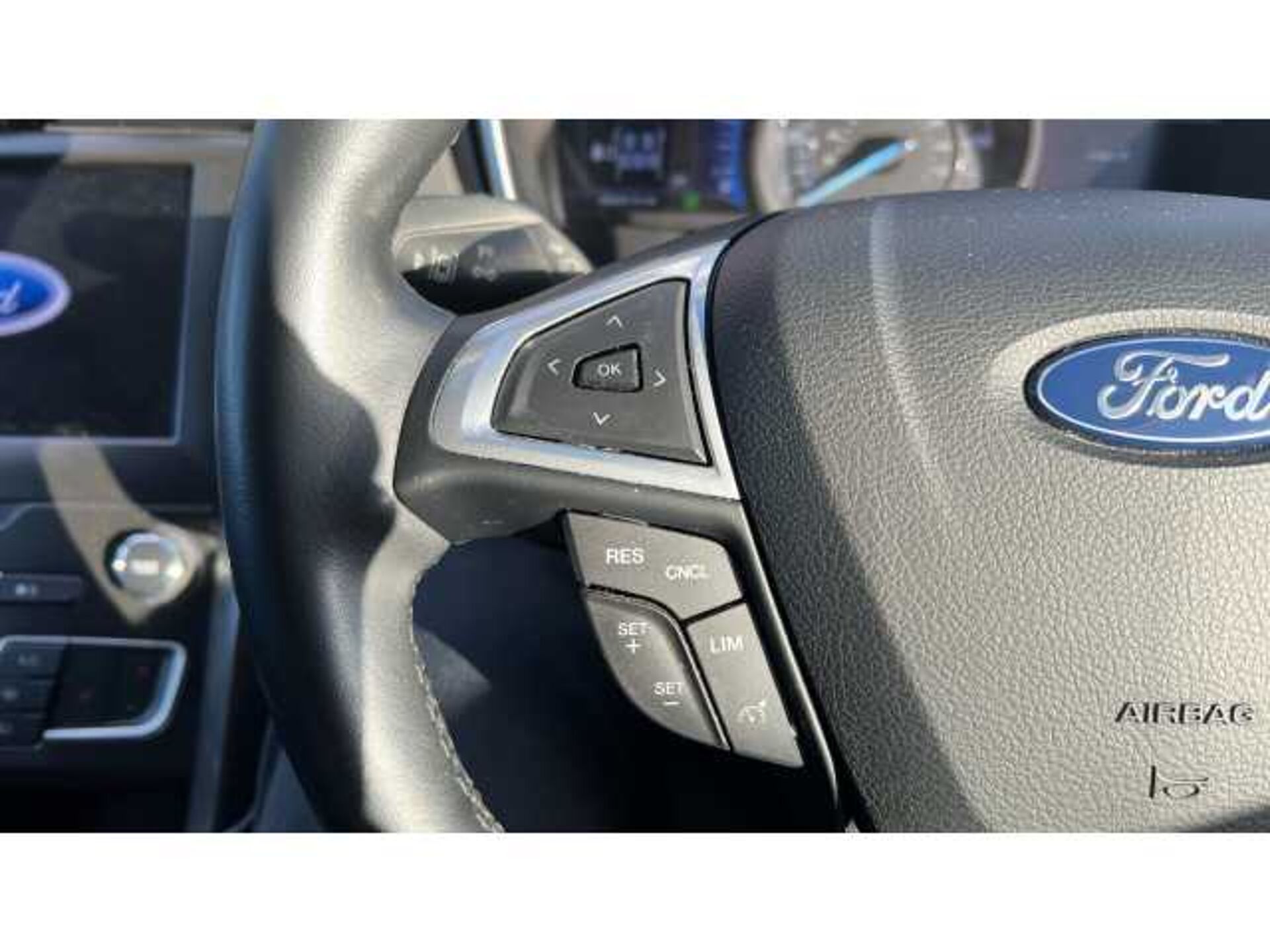 Ford Mondeo MONDEO 2.0 Hybrid Titanium Edition 5dr Auto 