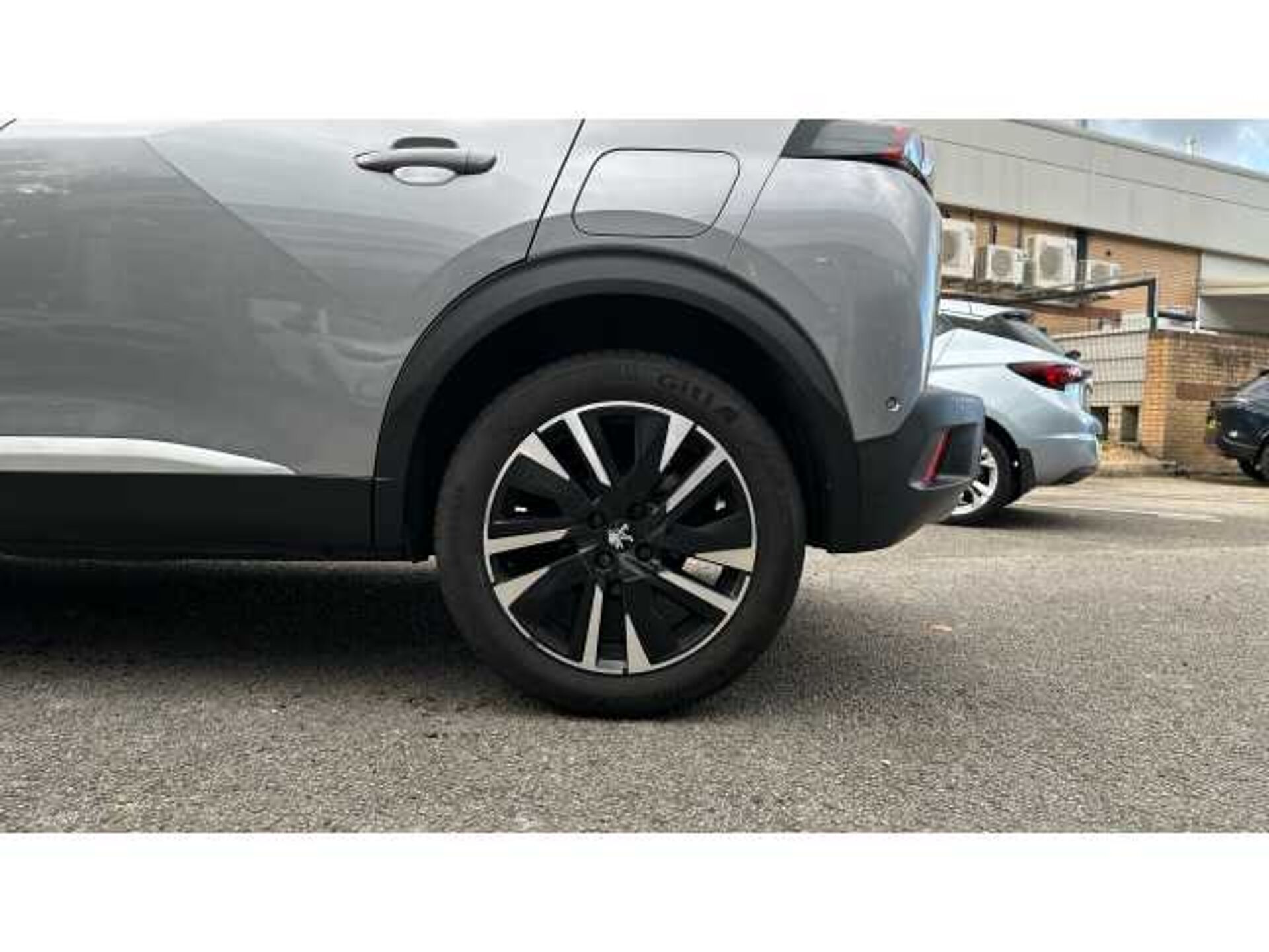 Peugeot 2008 2008 1.2 PureTech 130 GT Premium 5dr 