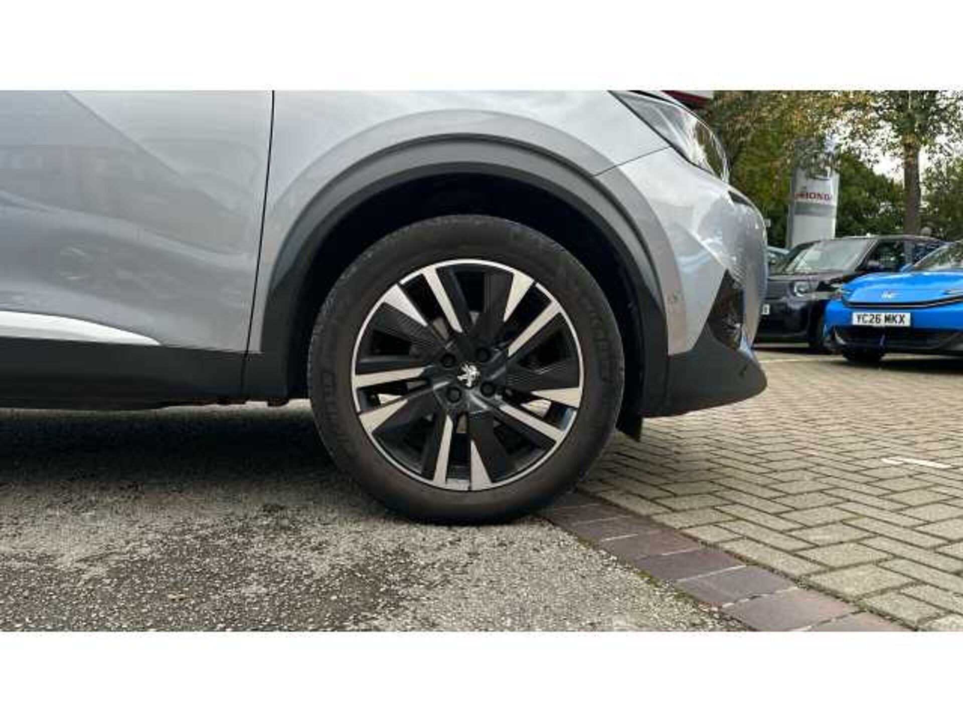 Peugeot 2008 2008 1.2 PureTech 130 GT Premium 5dr 