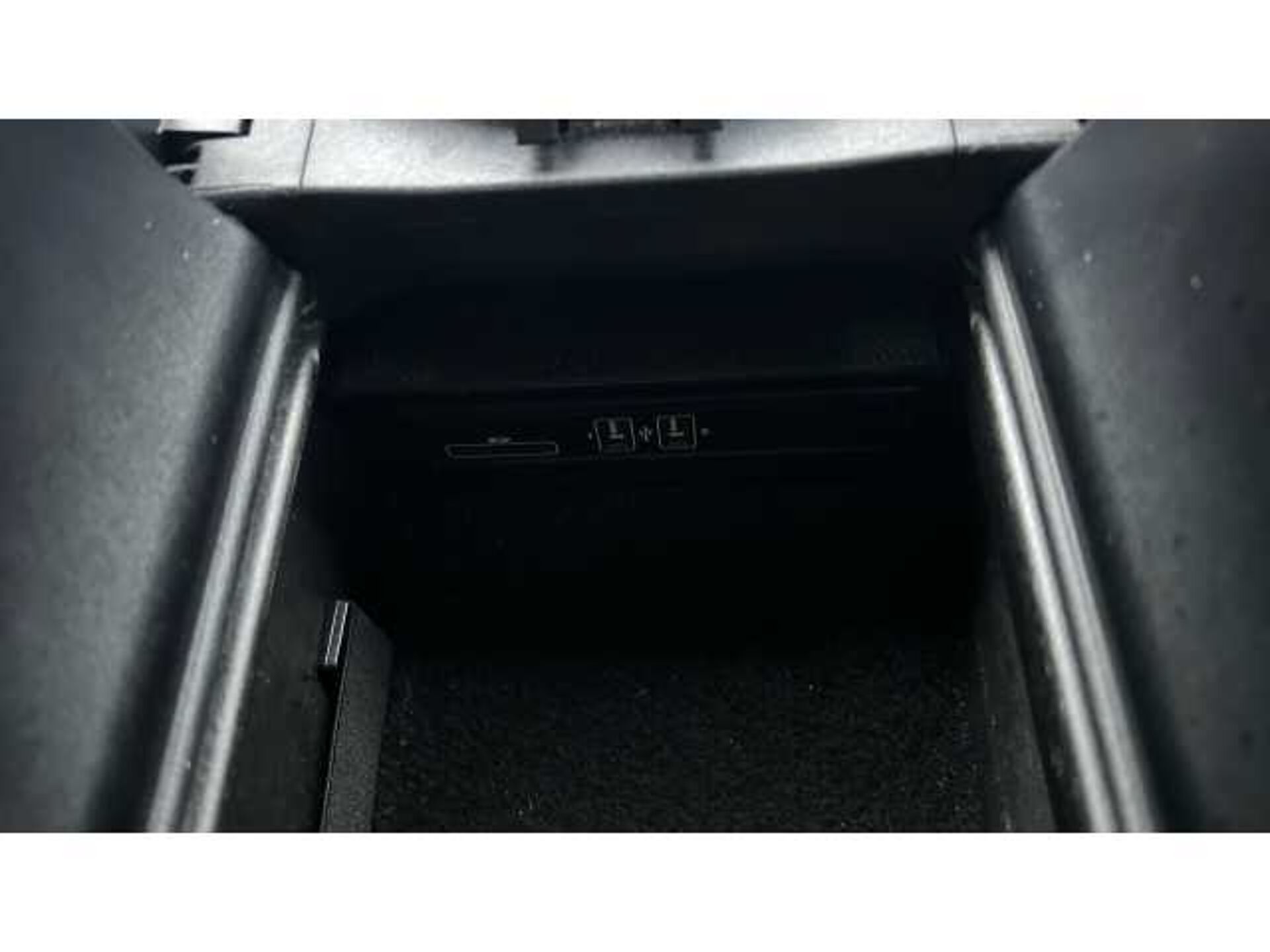 Mercedes-Benz C CLASS C200 Sport 5dr 9G-Tronic 