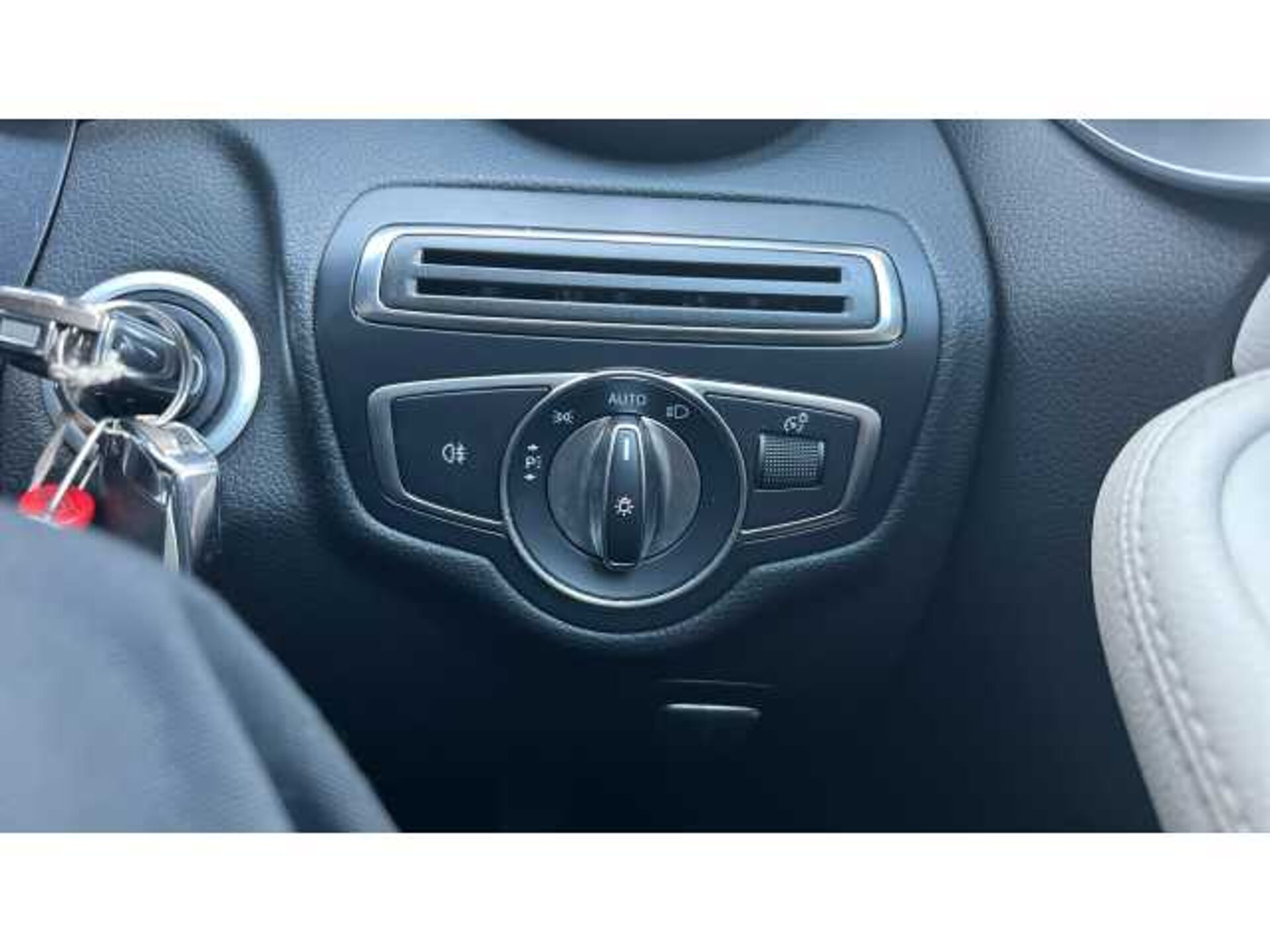Mercedes-Benz C CLASS C200 Sport 5dr 9G-Tronic 
