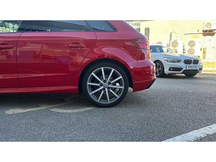 Audi A3 A3 1.5 TFSI Black Edition 5dr 