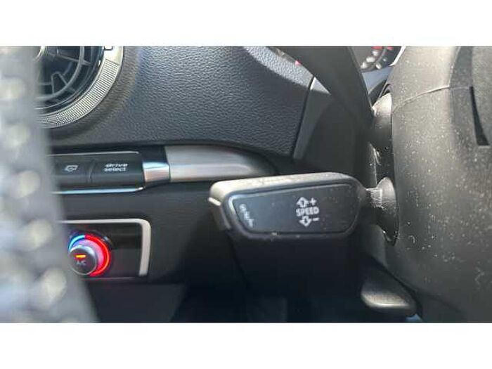 Audi A3 A3 1.5 TFSI Black Edition 5dr 