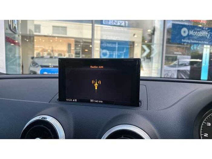 Audi A3 A3 1.5 TFSI Black Edition 5dr 