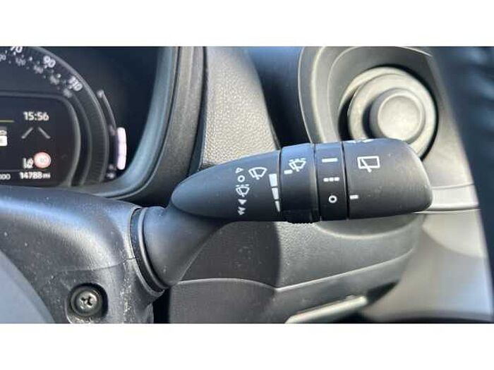 Toyota Aygo X AYGO X 1.0 VVT-i Pure 5dr Auto 