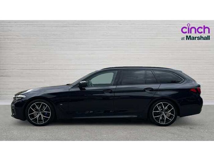 BMW 5 SERIES 530d xDrive MHT M Sport 5dr Auto 