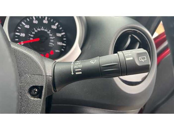 Nissan Juke JUKE 1.2 DiG-T N-Connecta 5dr 