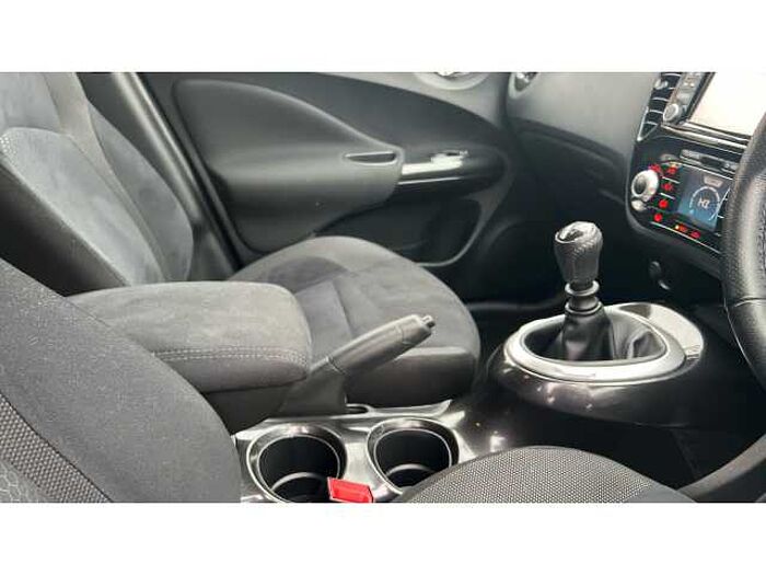 Nissan Juke JUKE 1.2 DiG-T N-Connecta 5dr 