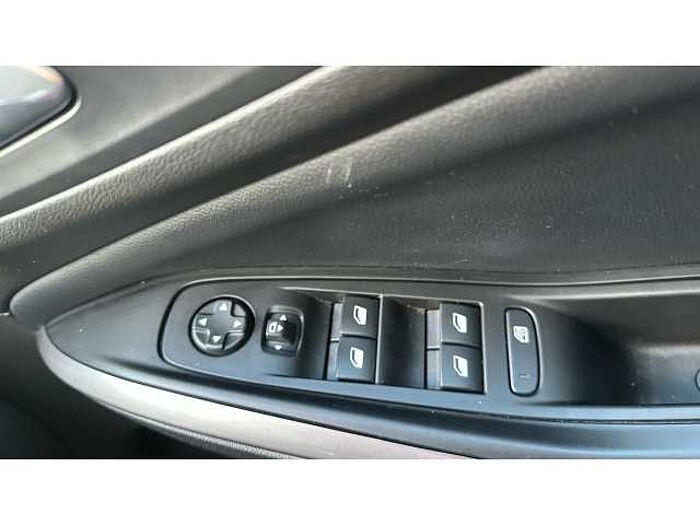 Vauxhall GRANDLAND 1.2 Turbo GS Line 5dr 