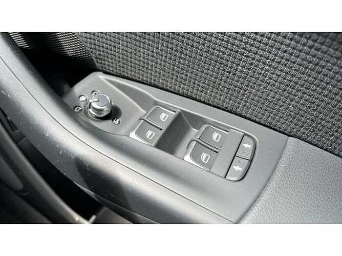 Audi Q3 2.0T FSI Quattro S Line Edition 5dr S Tronic 