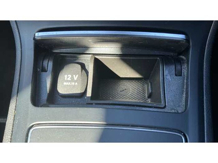Mercedes-Benz B 220 220d AMG Line Executive 5dr Auto 