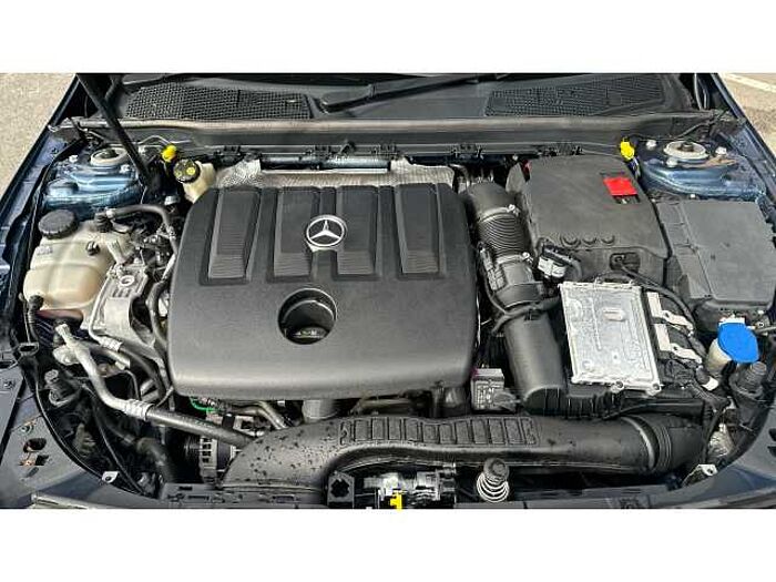 Mercedes-Benz A 180 180d AMG Line Premium Plus 5dr Auto 