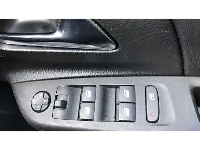 Vauxhall Corsa C CORSA 1.2 SE Edition 5dr 