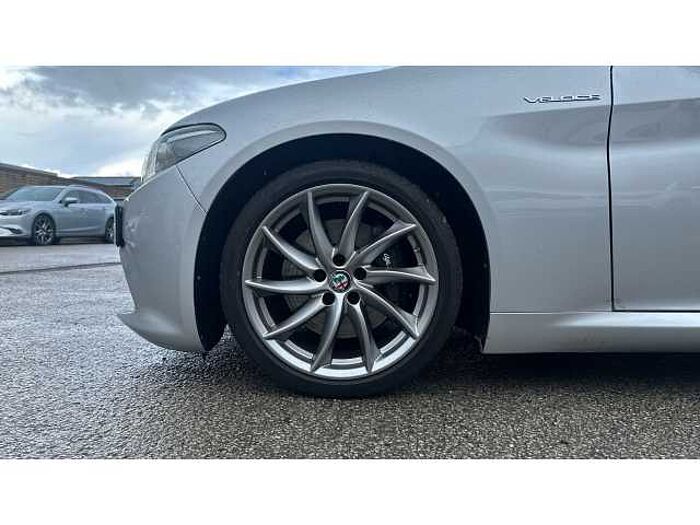 Alfa Romeo Giulia GIULIA 2.0 TB 280 Veloce 4dr Auto 