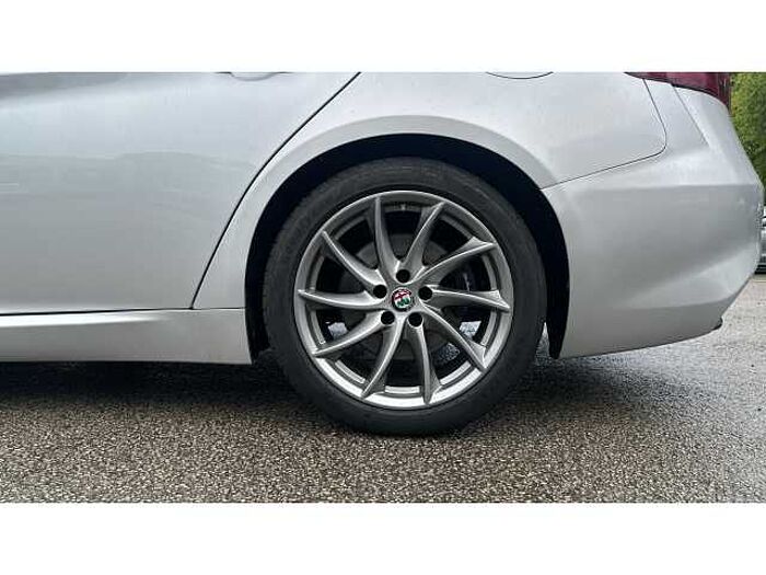 Alfa Romeo Giulia GIULIA 2.0 TB 280 Veloce 4dr Auto 