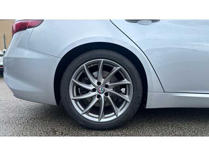 Alfa Romeo Giulia GIULIA 2.0 TB 280 Veloce 4dr Auto 