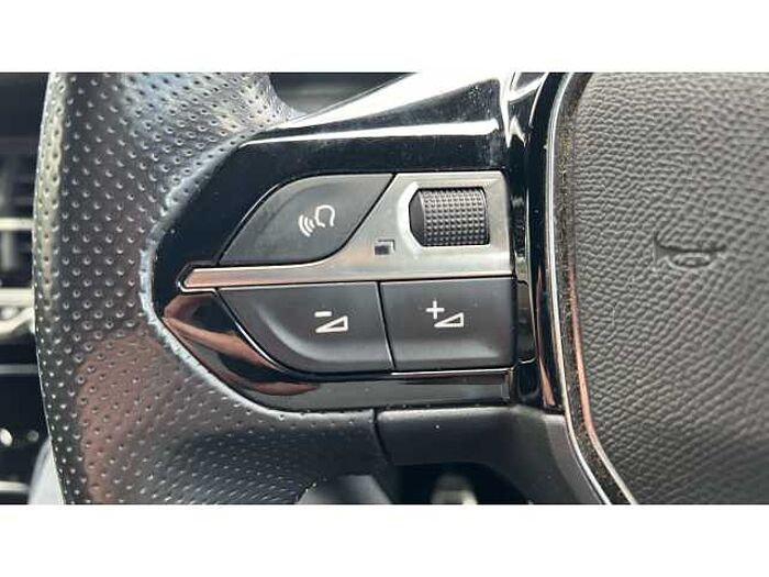 Peugeot 208 208 1.2 PureTech 100 GT 5dr 