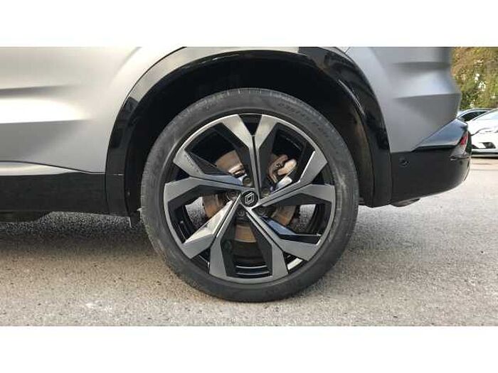 Renault Austral AUSTRAL E-Tech FHEV Iconic Esprit Alpine 5dr Auto 4C 