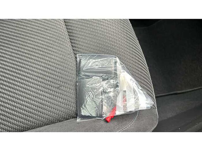 Renault Austral AUSTRAL E-Tech FHEV Iconic Esprit Alpine 5dr Auto 4C 