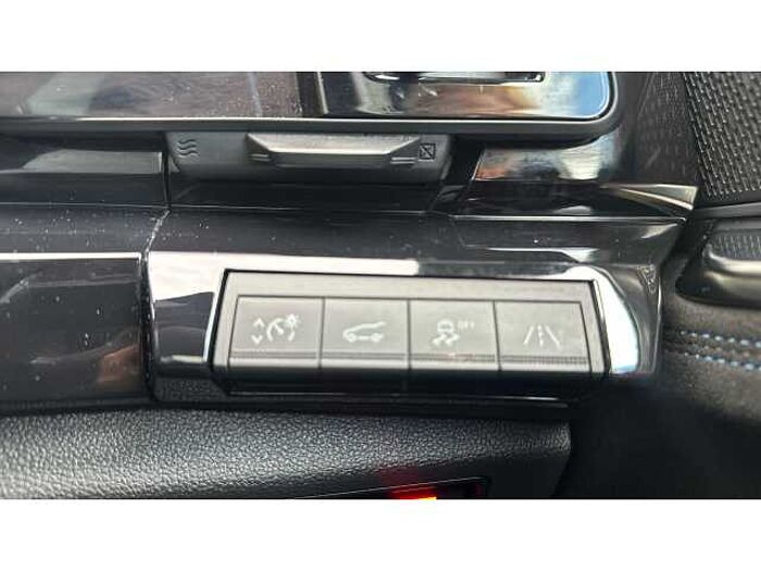 Renault Austral AUSTRAL E-Tech FHEV Iconic Esprit Alpine 5dr Auto 4C 
