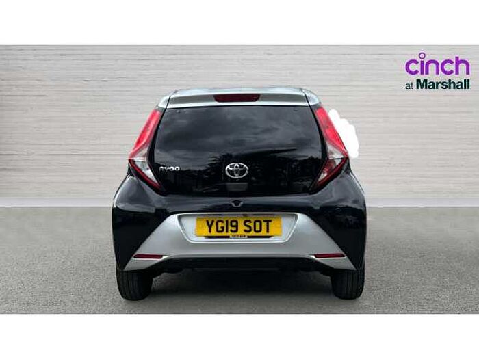 Toyota Aygo AYGO 1.0 VVT-i X-Clusiv 5dr 