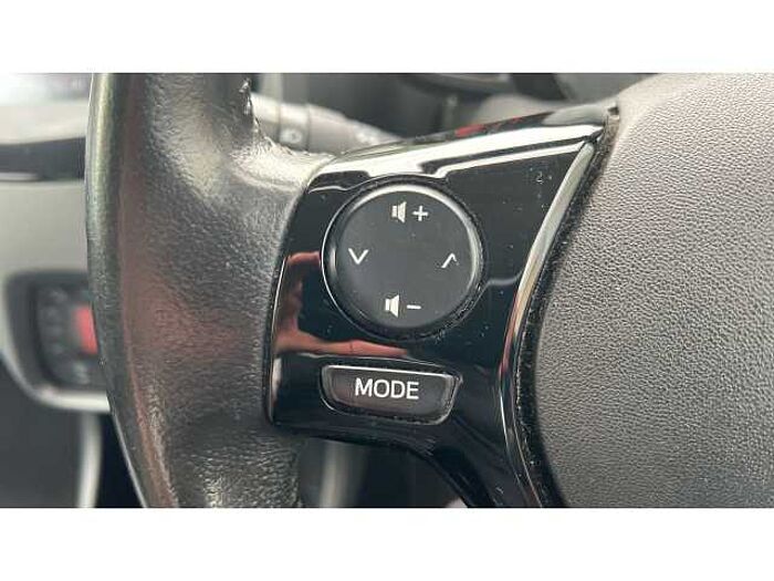 Toyota Aygo AYGO 1.0 VVT-i X-Clusiv 5dr 