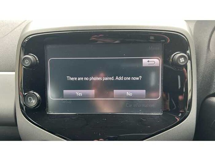 Toyota Aygo AYGO 1.0 VVT-i X-Clusiv 5dr 