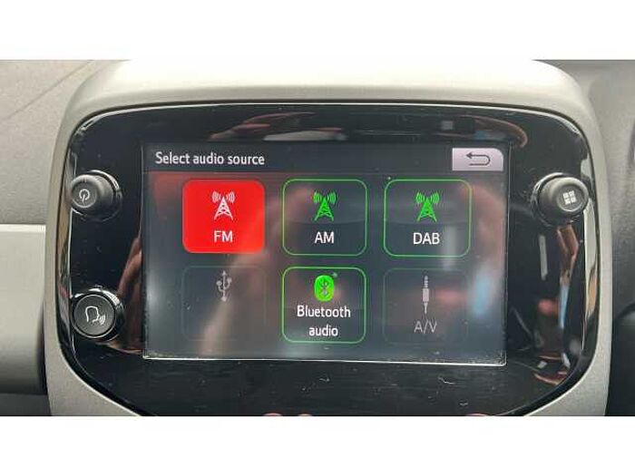 Toyota Aygo AYGO 1.0 VVT-i X-Clusiv 5dr 