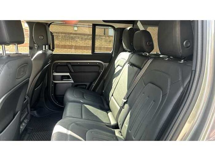 Land Rover Defender DEFENDER 3.0 D250 XS Edition 110 5dr Auto 