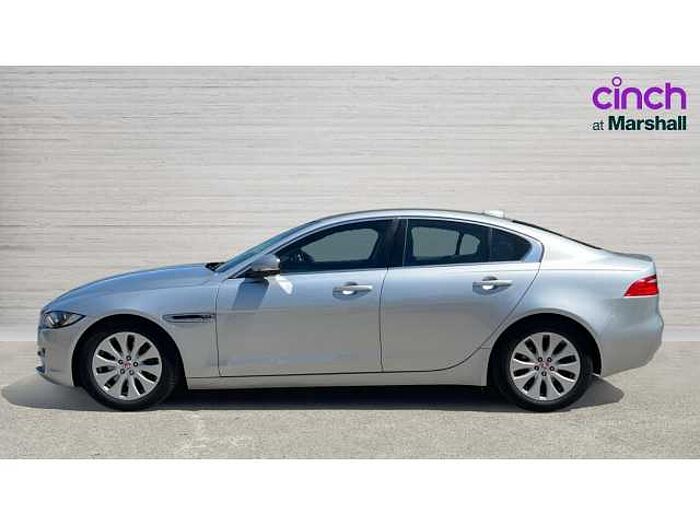 Jaguar XE XE 2.0d Prestige 4dr Auto 