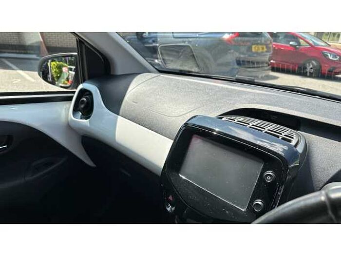 Toyota Aygo AYGO 1.0 VVT-i X-Press 5dr 