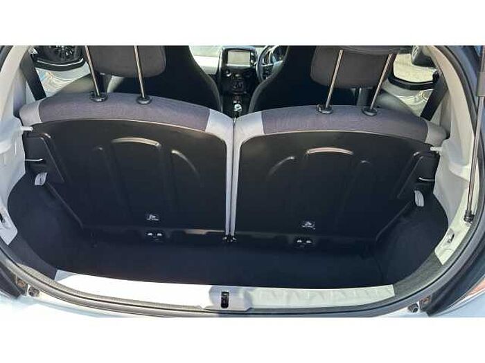 Toyota Aygo AYGO 1.0 VVT-i X-Press 5dr 
