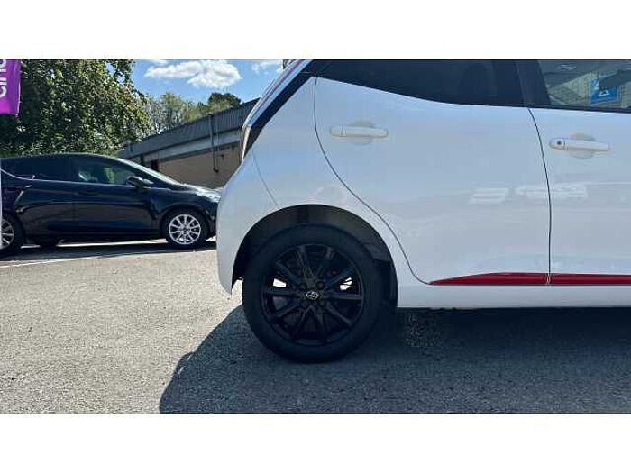 Toyota Aygo AYGO 1.0 VVT-i X-Press 5dr 