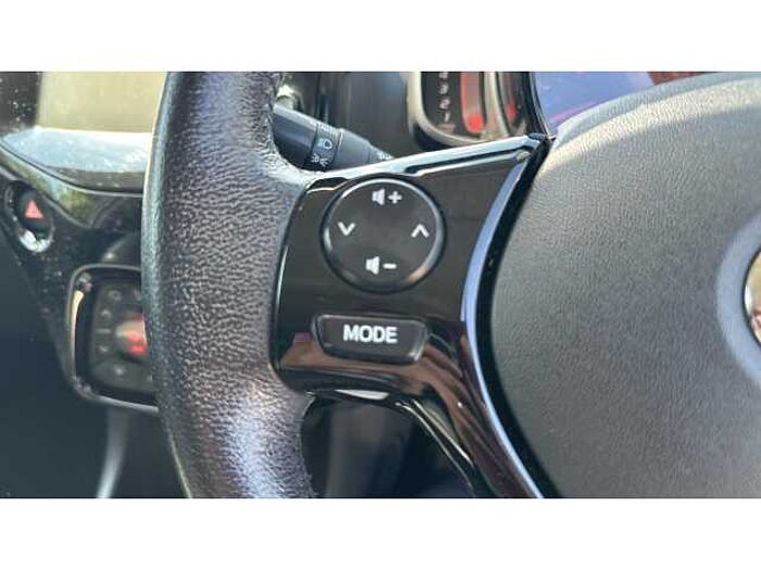 Toyota Aygo AYGO 1.0 VVT-i X-Press 5dr 