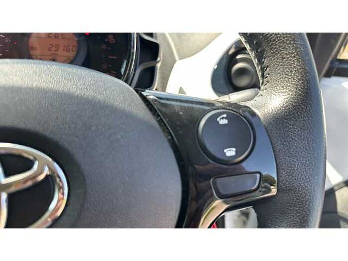 Toyota Aygo AYGO 1.0 VVT-i X-Press 5dr 