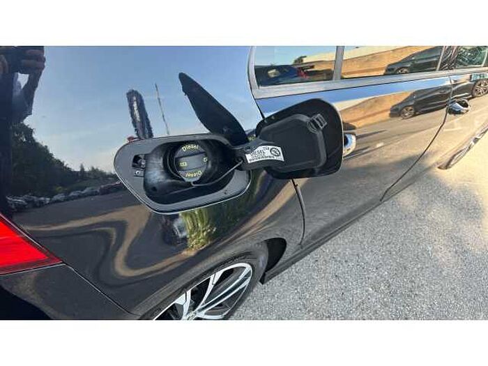 Volkswagen Golf GOLF 2.0 TDI R-Line 5dr 