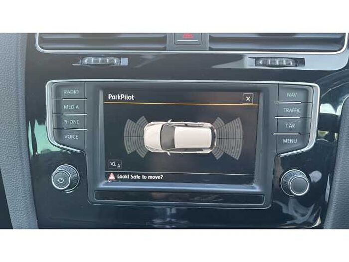 Volkswagen Golf GOLF 2.0 TDI R-Line 5dr 