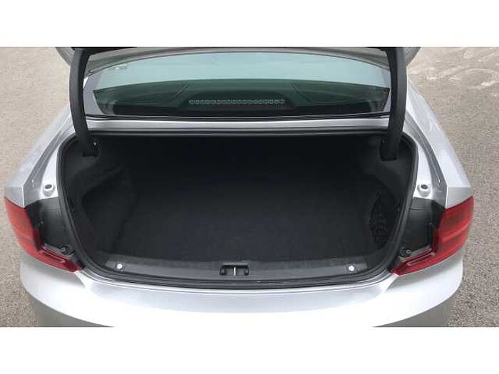Volvo S90 S90 2.0 T4 R DESIGN 4dr Geartronic 